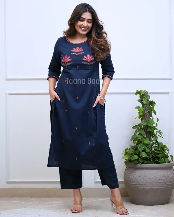 Blue_Cotton_Straight_Floral_Embroidered_Kurta_Set_For_Women