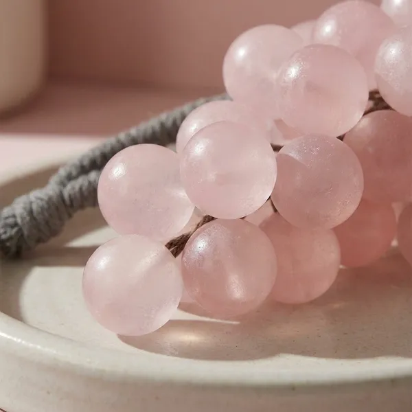 Decorative_Grapes_Shape_Soap_For_Bath_And_Gifting_(100_GM)