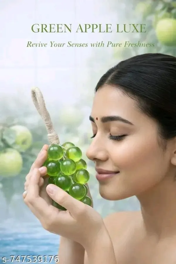Cute_Fruit_Grapes_Hanging_Soap_Bath_Bar_with_Fruity_Aroma_(100_GM)