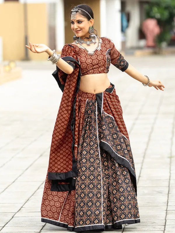 Digital_patola_print_traditional_lehenga_choli