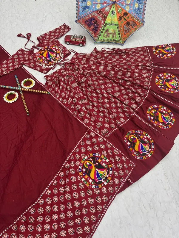 Maroon_Heavy_Lichi_Fabric_And_Jacquard_Silk_Patola_Print_Lehenga_Choli_For_Women