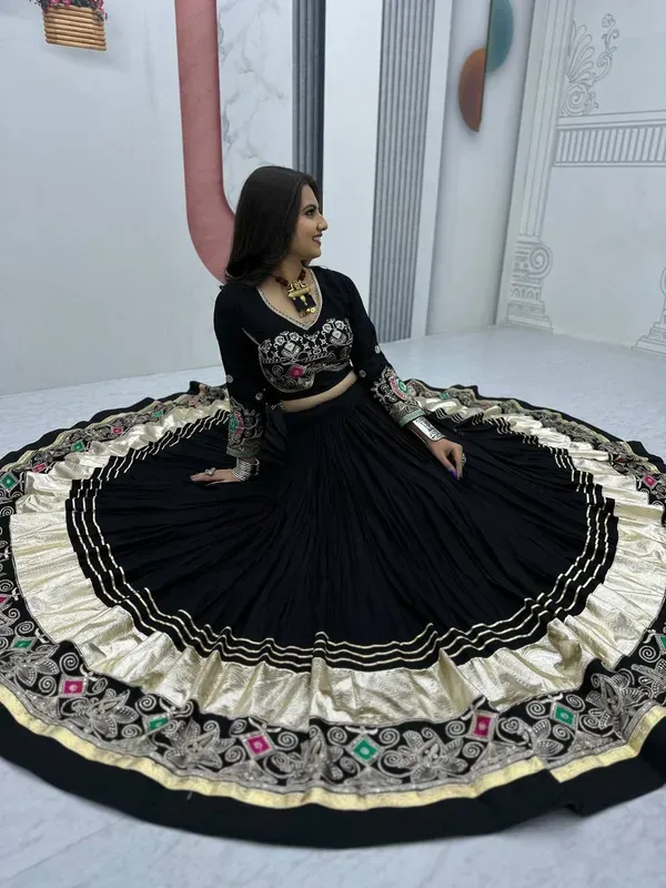Black_Heavy_Lichi_Fabric_And_Jacquard_Silk_Patola_Print_Lehenga_Choli_For_Women
