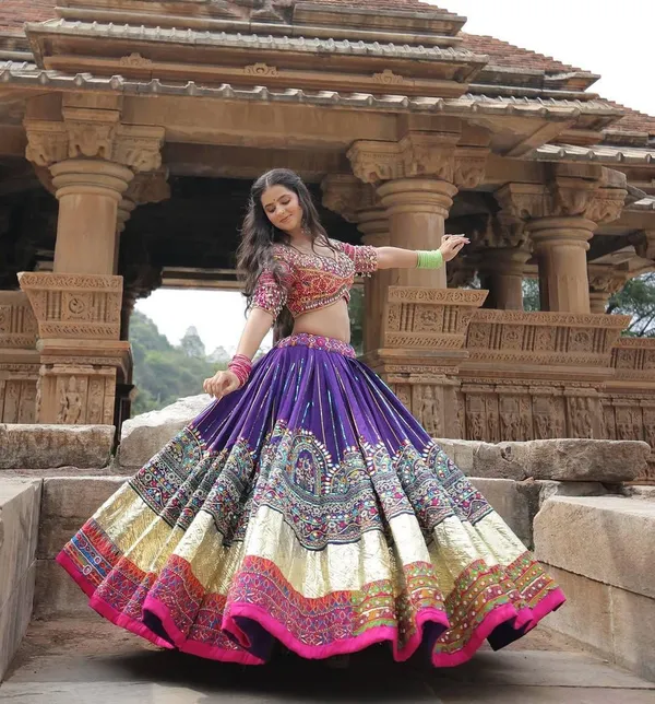 Muslin_Multicolor_Digital_Print_Chaniya_Choli