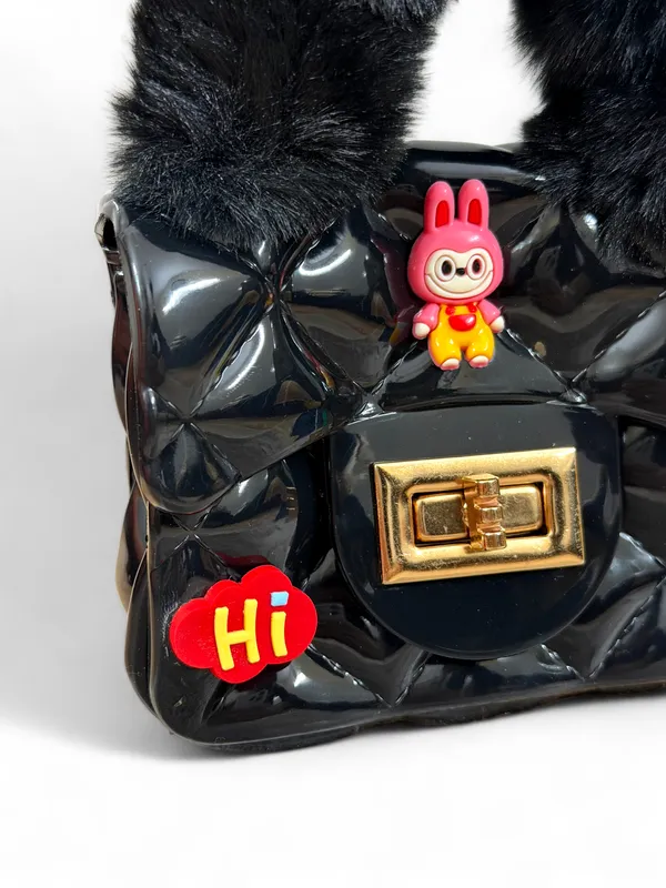 Black_Pu_Leather_And_Faux_Fur_Premium_Handbag_For_Kids