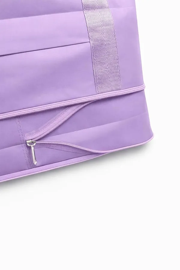 Lavender_Purple_Pu_Leather_Premium_Travel_Bag_For_Women