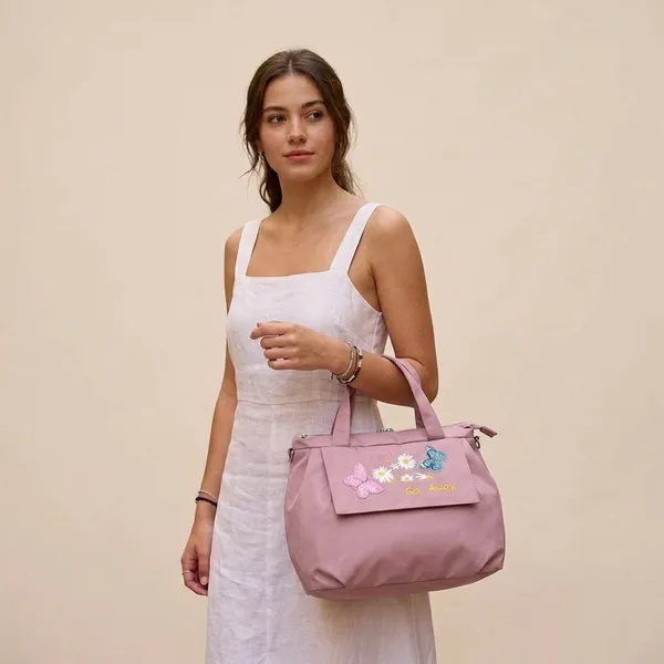 Pink_Polyester_Premium_Travel_Duffle_Bag_For_Women
