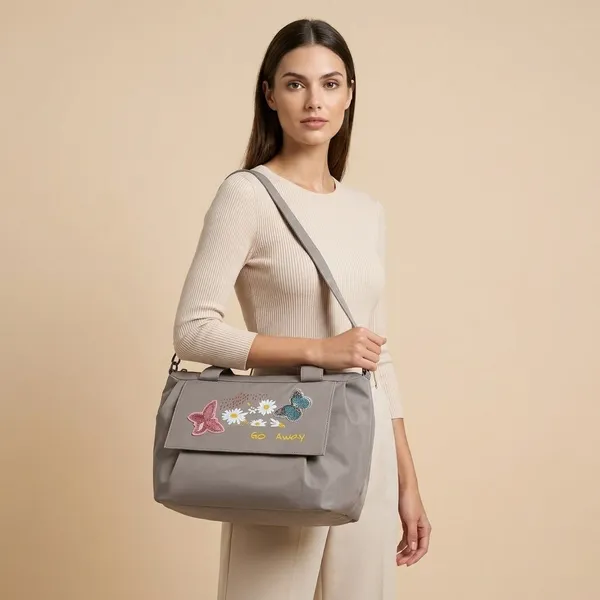 Grey_Polyester_Premium_Travel_Bag_For_Women