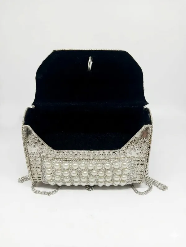 Pearl_White_Pu_Leather_Premium_Mini_Crossbody_Bag_For_Women