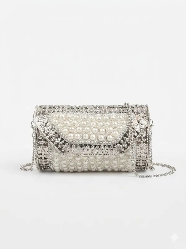Silver_Metal_And_Crystal_Embellishments_Premium_Cylindrical_Clutch_For_Women