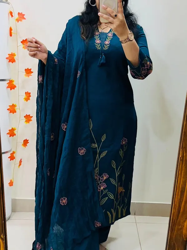 Royal_Sky_Blue_Embroidered_Kurta_Set_with_Dupatta