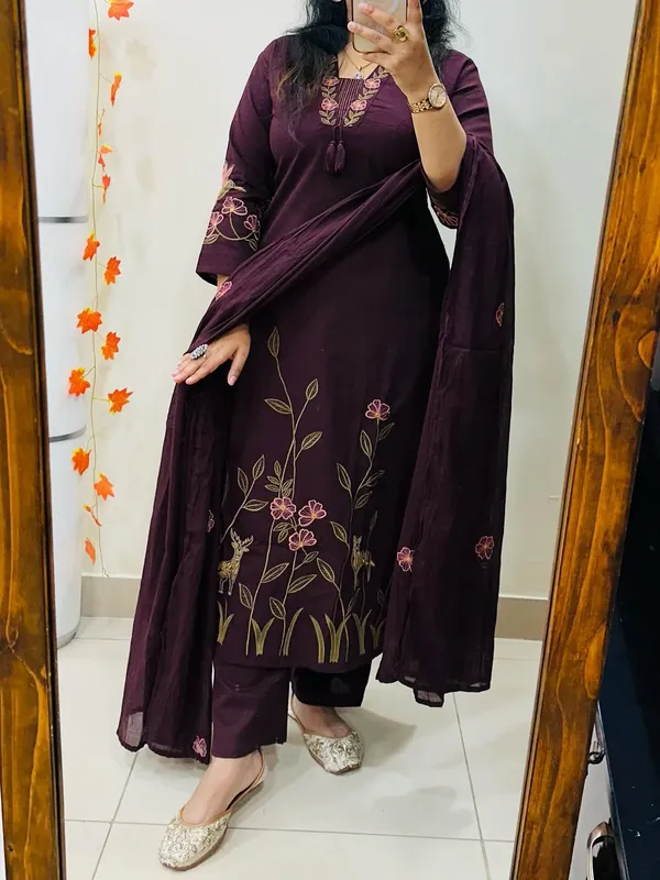 Royal_Wine_Embroidered_Kurta_Set_with_Dupatta