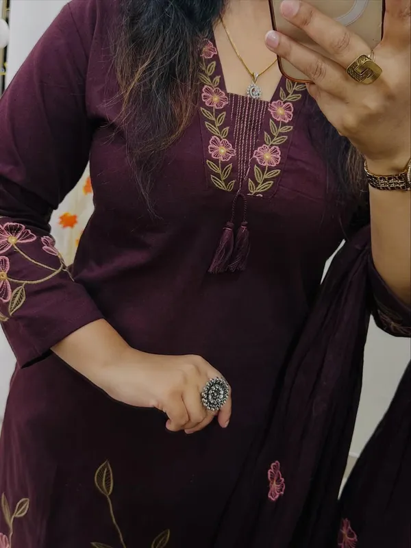 Royal_Wine_Embroidered_Kurta_Set_with_Dupatta