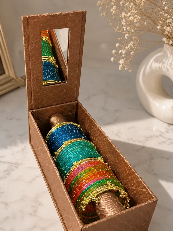 Kashmiri_bangles_box
