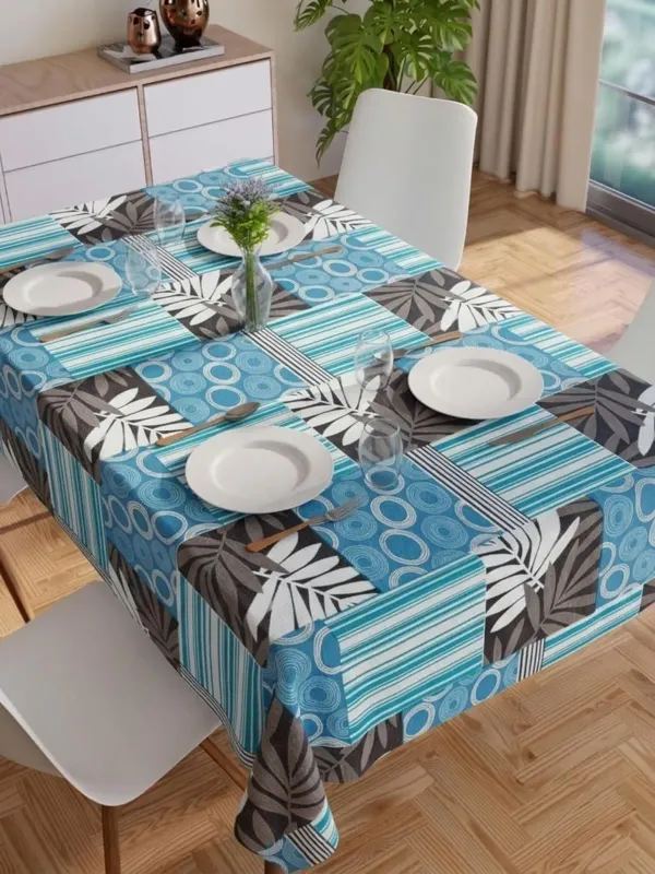 Double_Delight_Table_Cover_Set