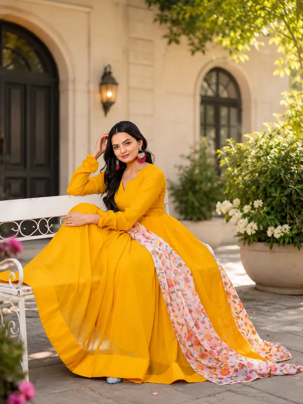 Georgette_gown_With_A_Digital_Dupatta.Elevate_Your_Style_With_This_Elegant_Ensemble_From_Women_Ethnic