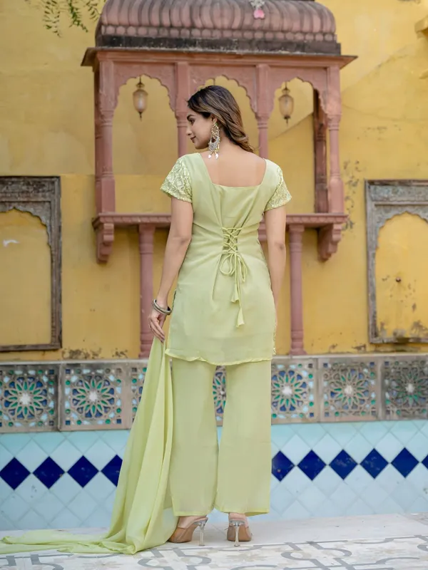 Intricate_Thread_&_Sequence_Work_Dress