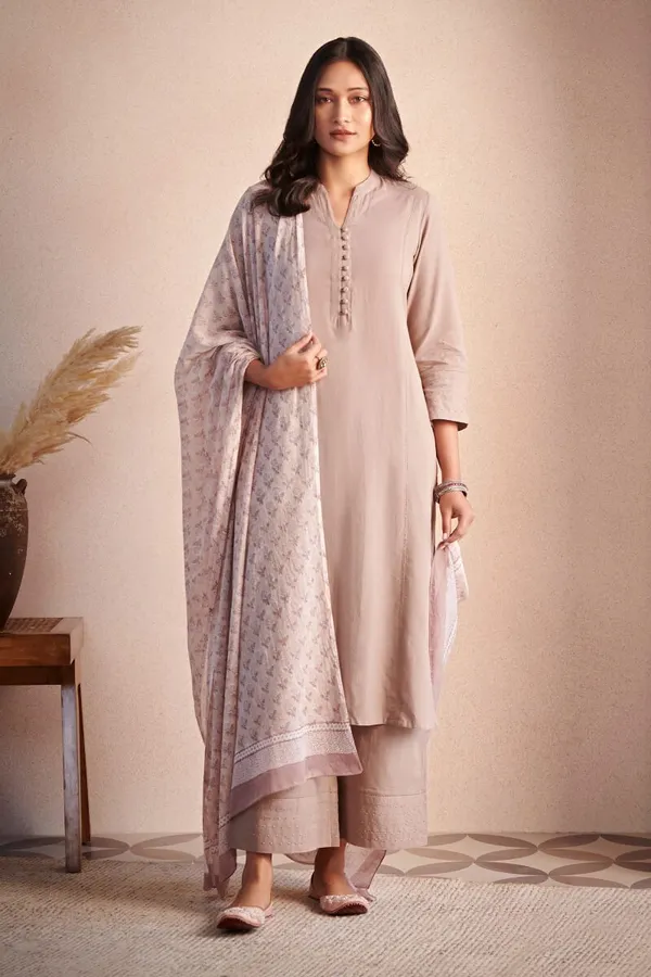 Women_Ethnic_Embroidered_Sequence_Lace_Work_With_Digital_Printed_Kurti_Set