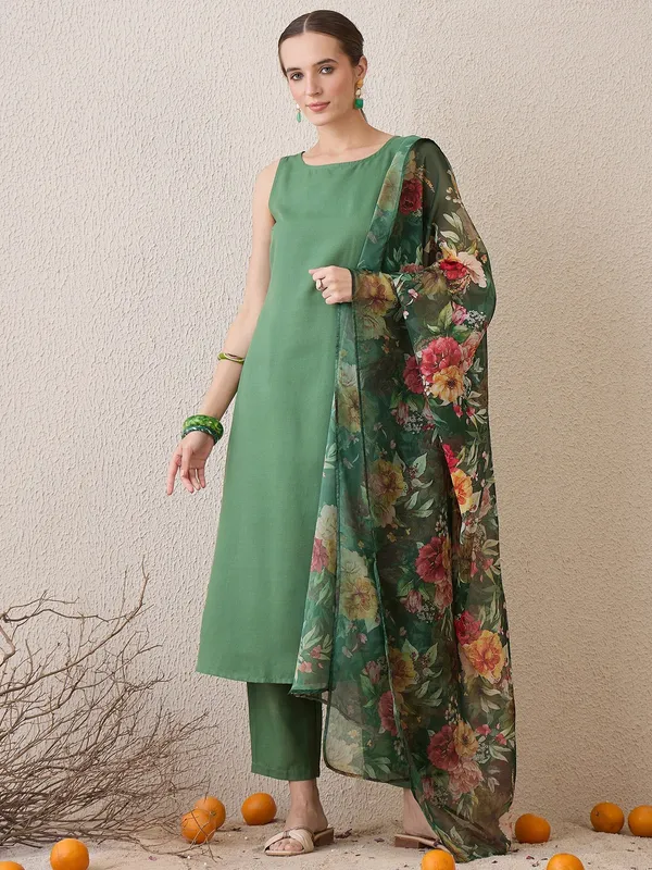 Women_Ethnic_Digital_Printed_Kurti_Set