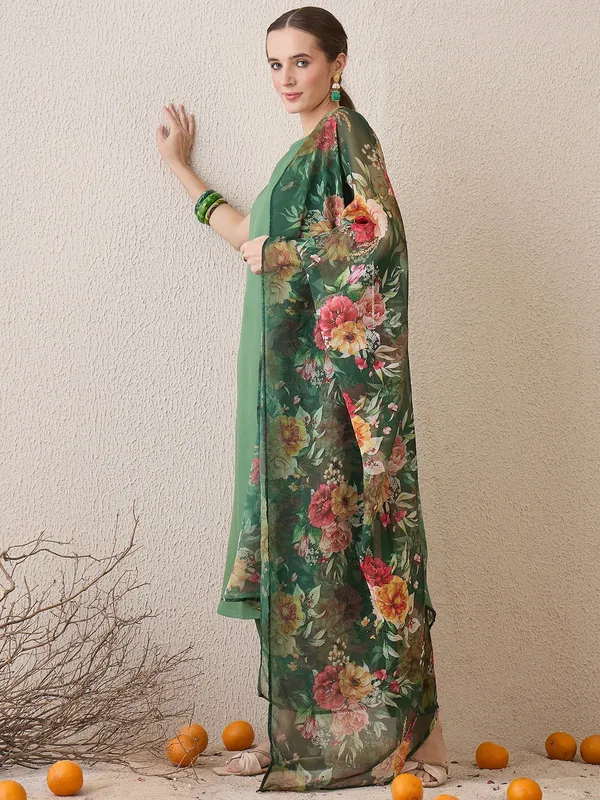 Women_Ethnic_Digital_Printed_Kurti_Set