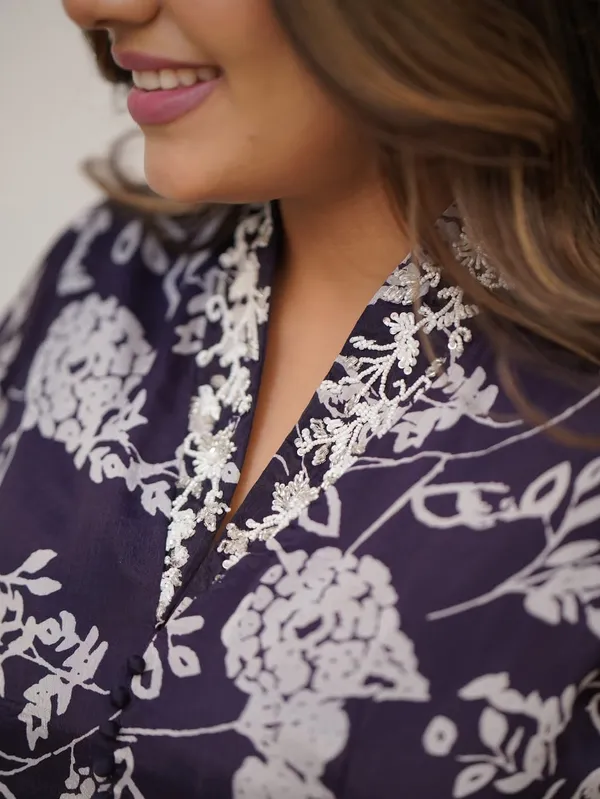 Women_Ethnic_Embroidered_Work_With_Digital_Printed_Kurti_Set