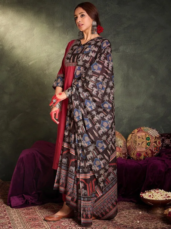 Women_Ethnic_Digital_Printed_Kurti_Set