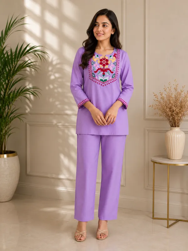Lilac_Rayon_slub_With_Embroidery_Work_Co-Ord_Set_From_Women_Ethnic