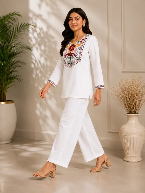 White_Rayon_slub_With_Embroidery_Work_Co-Ord_Set_From_Women_Ethnic