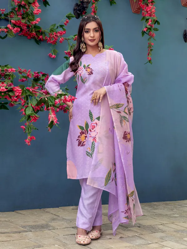 Women_Ethnic_Classic_Comfort_Everyday_Kurti_set
