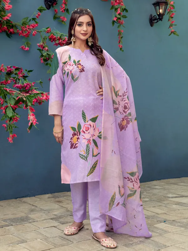 Women_Ethnic_Classic_Comfort_Everyday_Kurti_set