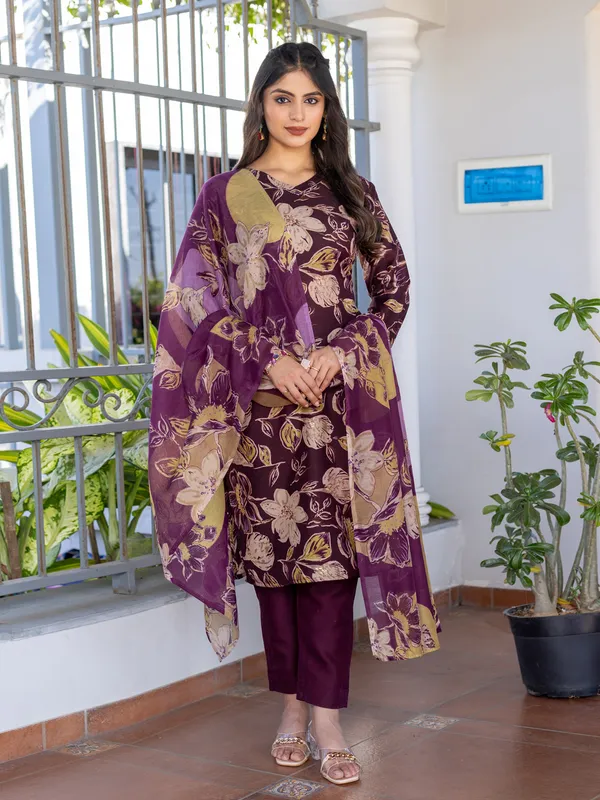 Women_Ethnic_Classic_Comfort_Everyday_Kurti_set