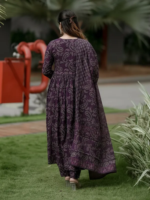 Women_Ethnic_Classic_Comfort_Everyday_Kurti_set