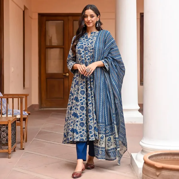 Women_Ethnic_Classic_Comfort_Everyday_Kurti_set
