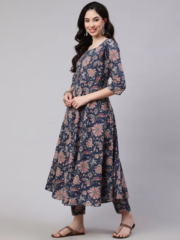 Women_Ethnic_Classic_Comfort_Everyday_Kurti_set