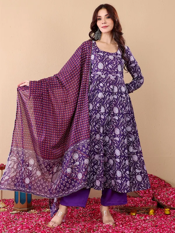 Women_Ethnic_Classic_Comfort_Everyday_Kurti_set