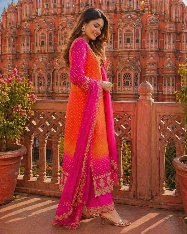 Priyankit_Women_Pink_&_Orange_Ombre_Embroidered_Kurta_Set_With_Dupatta_|_Festive_Ethnic_Suit_Set_For_Women