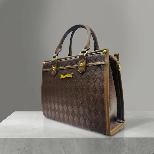 Luxury_Structured_Tote_Handbag_For_Women_-_Brown_Diamond_Pattern_With_Gold_Hardware
