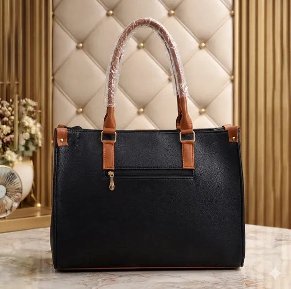 Stripe_Executive_Tote_Bag_(Black)
