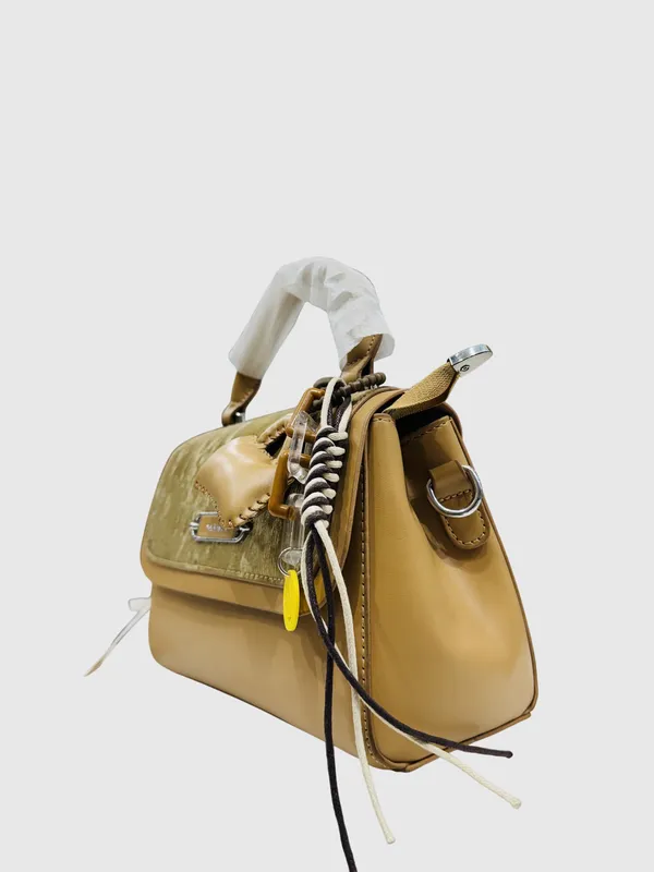 Tan_Handbag_With_Braided_Handle_And_Metal_Hardware