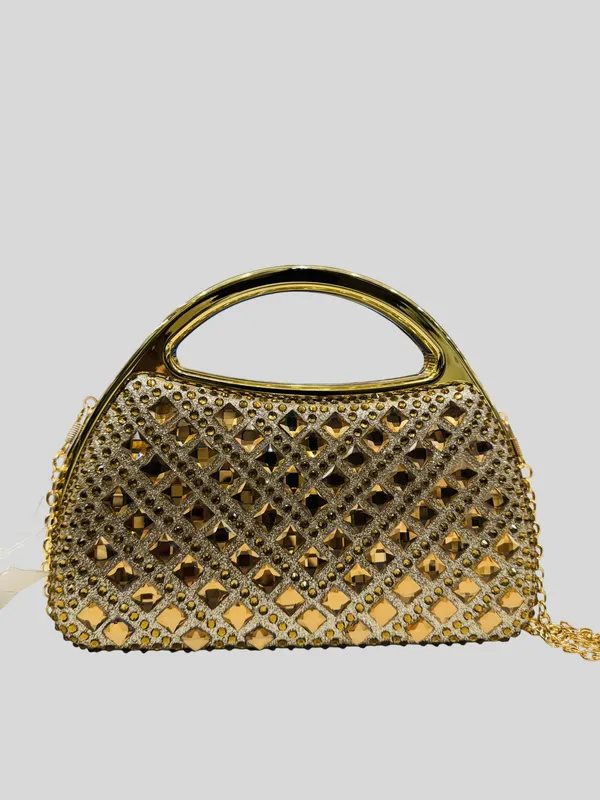 Golden_Crystal_Mesh_Evening_Clutch_Bag_With_Chain_Strap