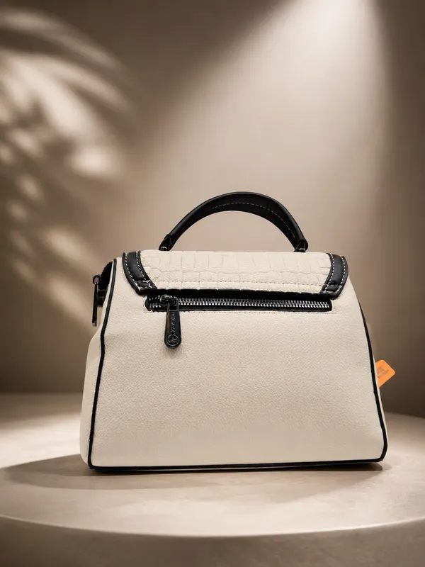 Black_And_White_Croc-Textured_Top_Handle_Handbag