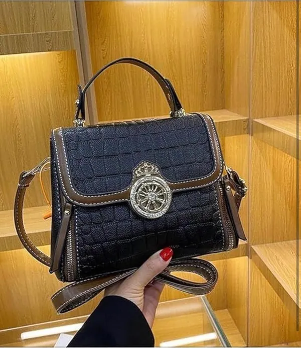 Foxxjazz_Sling_Bag_Wheel_Design_(Black)