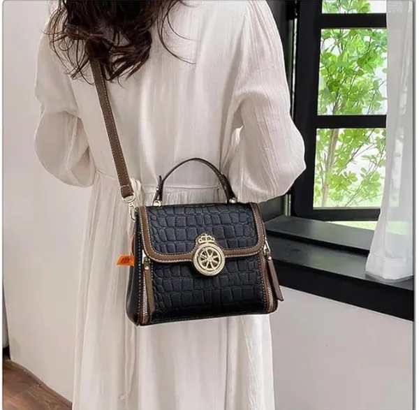 Foxxjazz_Sling_Bag_Wheel_Design_(Black)
