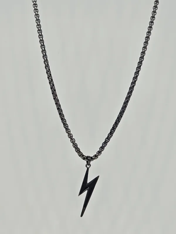 Lightening_Bolt_Pendant_Black