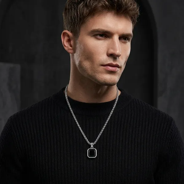 Noir_Octane_Silver_Pendant