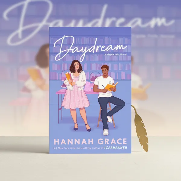 Daydream_By_Hannah_Grace_Paperback