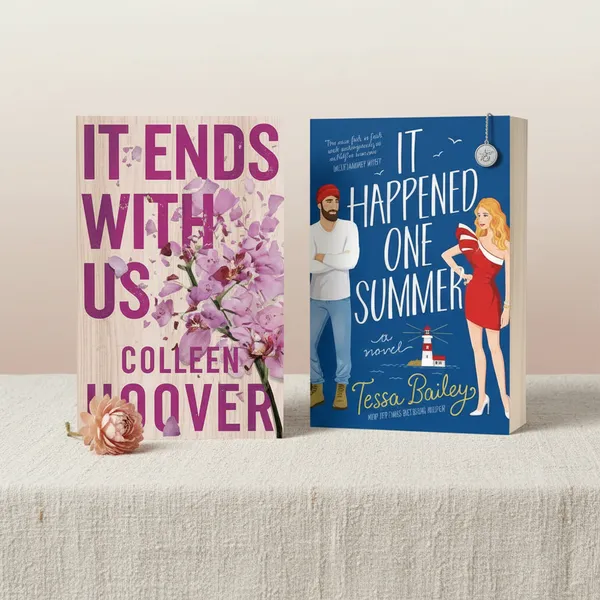 It_Ends_With_Us_Andit_Happened_One_Summer_Paperback_Set