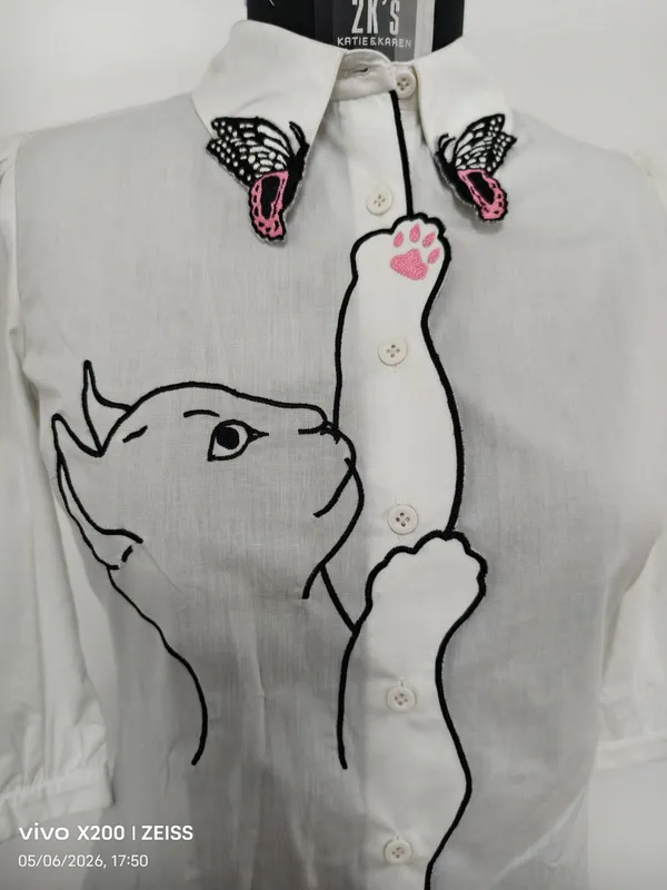 White_Cotton_Cat_Embroidered_Butterfly_Collar_Shirt_For_Women