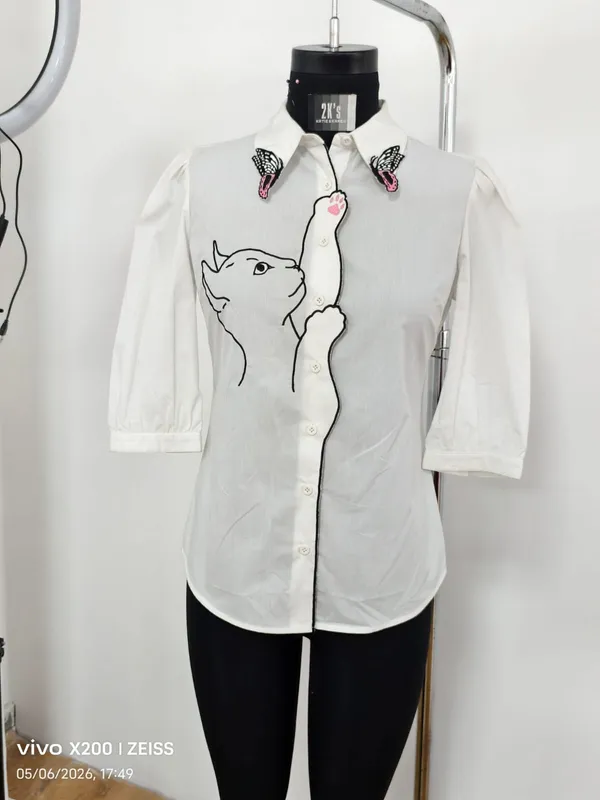 White_Cotton_Cat_Embroidered_Butterfly_Collar_Shirt_For_Women