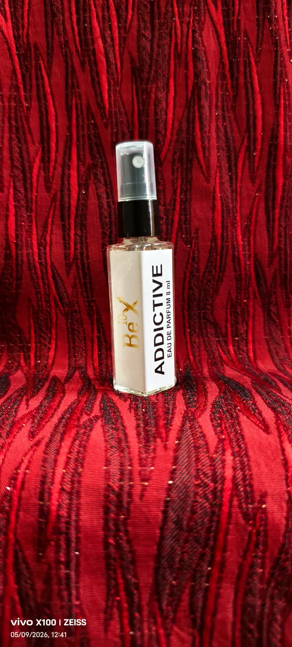 Addictive_Eau_De_Parfum_For_Men_And_Women_8_Ml