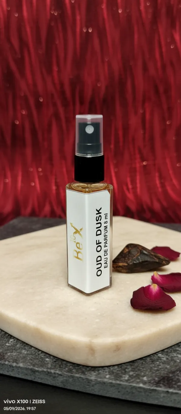 Oud_Of_Dusk_Eau_De_Parfum_8_Ml_Luxury_Pocket_Perfume